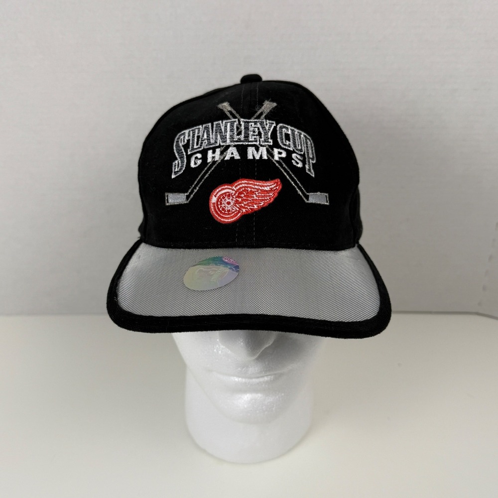 Starter Detroit Red Wings Stanley Cup 1998 Champs Snapback Hat Men's